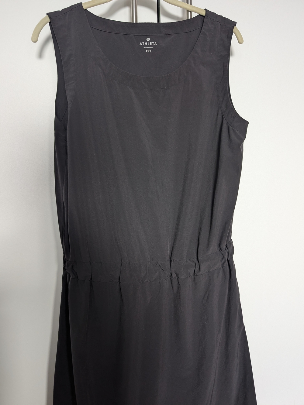 Athleta Rincon Dress Sleeveless Black Drawstring Waist Size 12